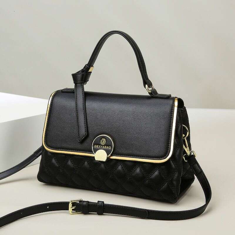 Bags High-End Large-Capacity Dia-Patterned Ladies' Handbags Spring Women's Versatile Messenger Bags