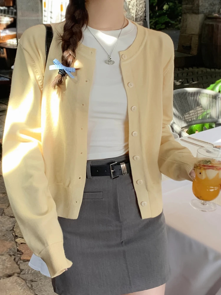 AOSSVIAO Womens Long Sleeve Cardigan O Neck Button Down Knit Lady Autumn Spring Knitted Single-breasted Cardigan Sweaters 250815