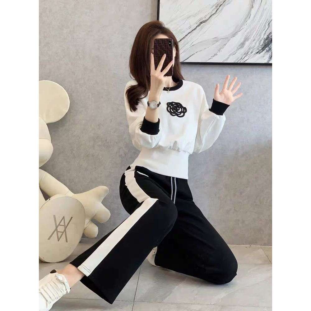 Women's Knitted Sets Tracksuit Pants Suits Autumn New Long Sleeve Flower Pullover Sweater + Wide Leg Pants Casual Two-piece Sets