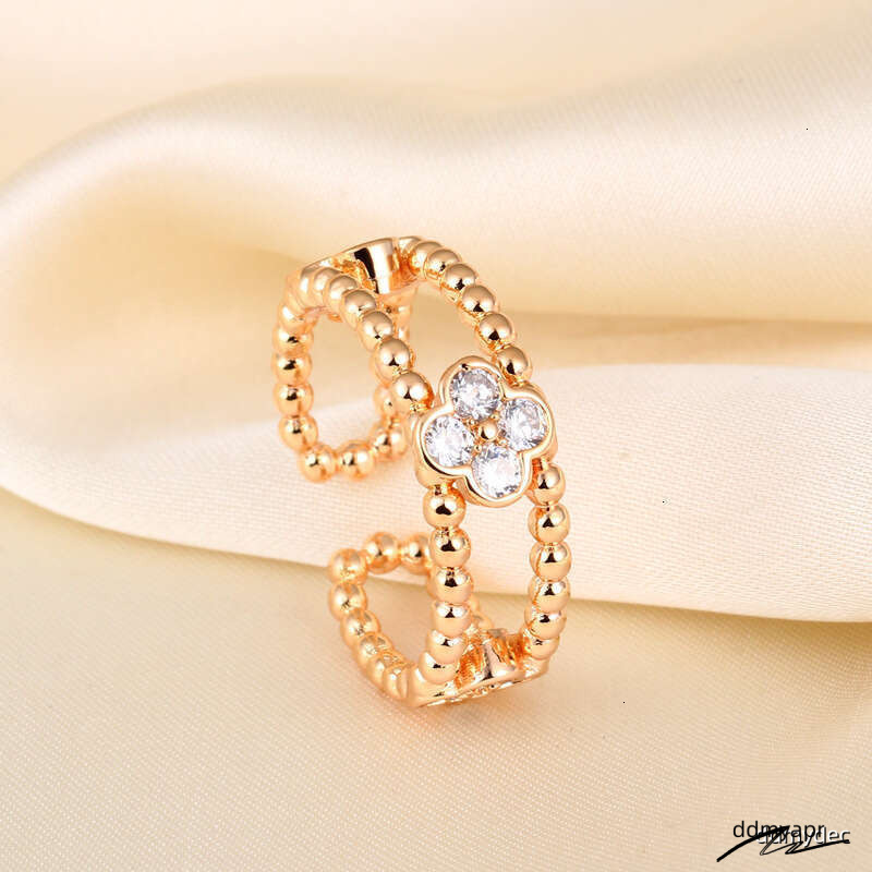 Colleactions Style Dia-Encrusted Kaleidoscope Four-Leaf Clover For Women ddmydec Fashionable High-End Open Ring ddmydec