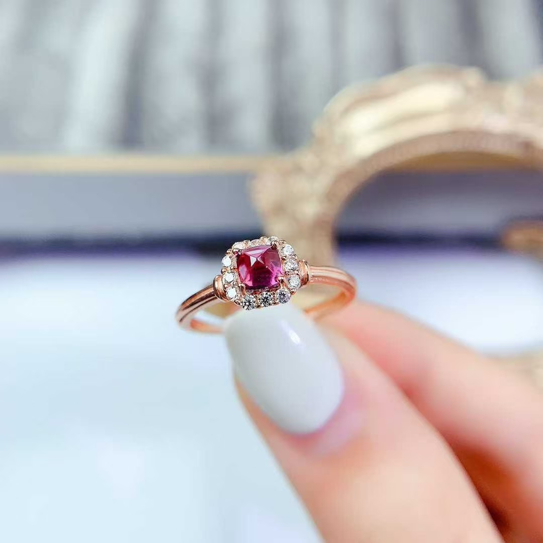 925 silver crystal ring natural garnet jewelry 4mm 0.4ct pyrope garnet ring 18K gold plated sterling silver gemstone ring