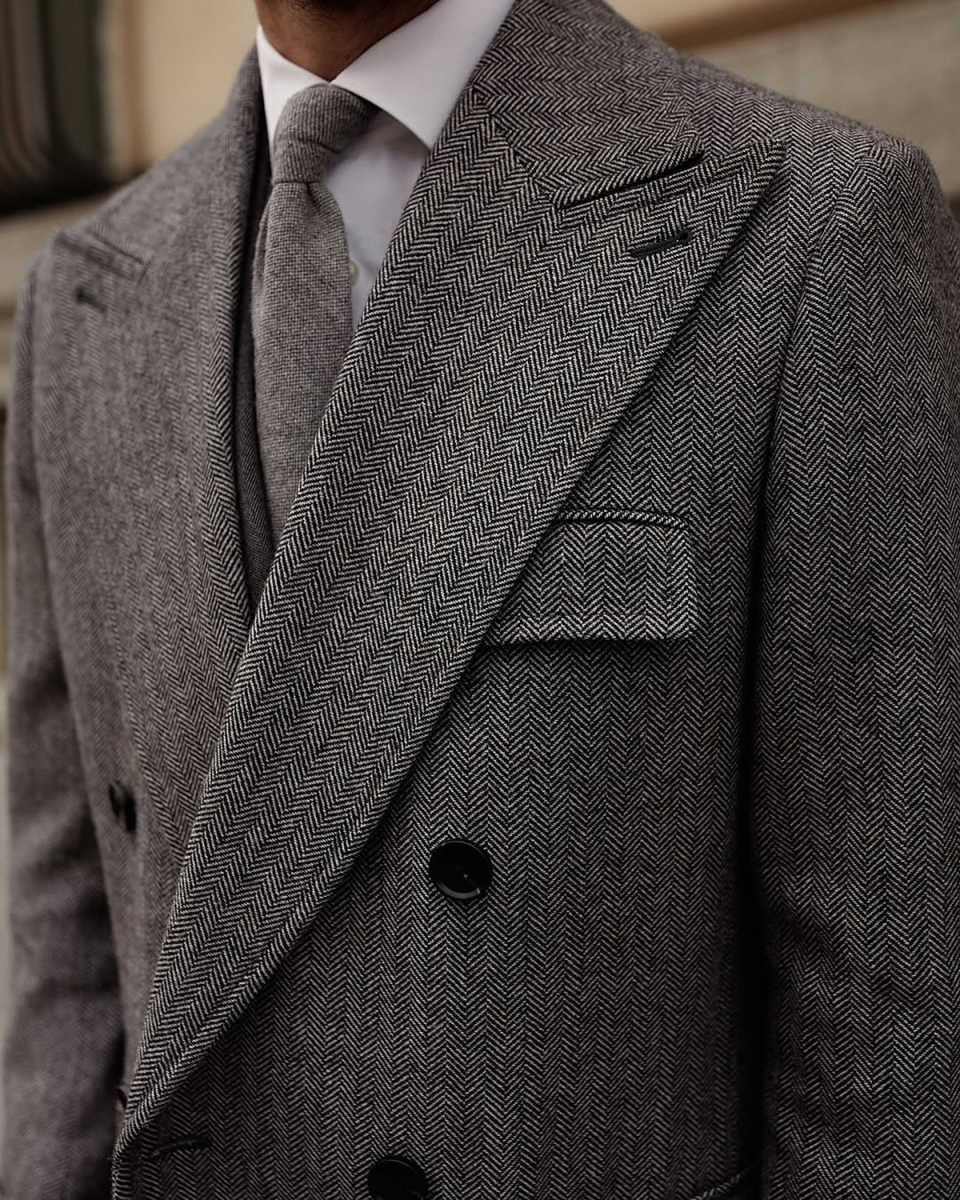 Winter Men Long OverCoat One Piece Peaked Lapel Double Breasted Formal Business Wedding Tuxedos Customized