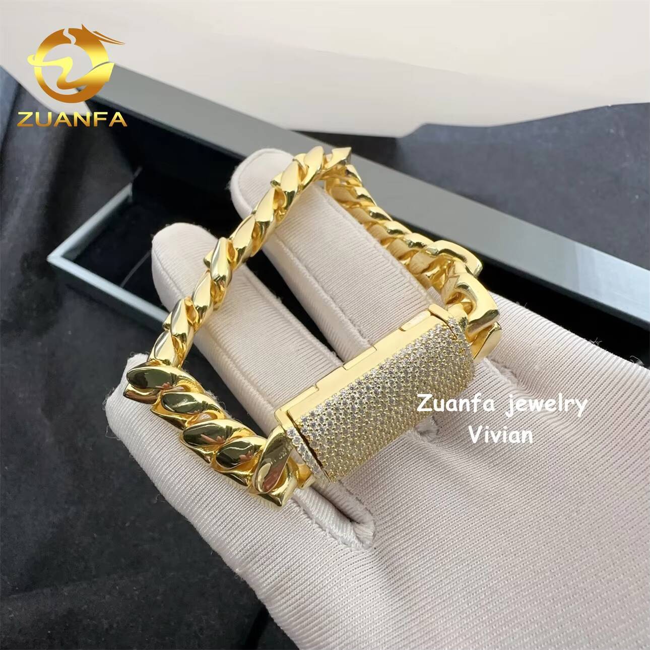 Moissanite Cuban 12mm 925 Sterling Silver Iced Out VVS Moissanite Clasp Hio Hop Jewelry Plain Cuban Bracelet