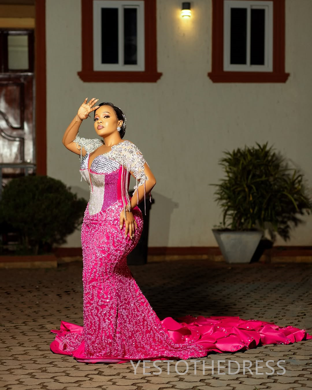 Plus Size Fuchsia Prom Dress 2025 Evening Dresses Elegant Dresses For Special Occasions Illusion Beaded Lace Tassel Birthday Dress Second Reception Go