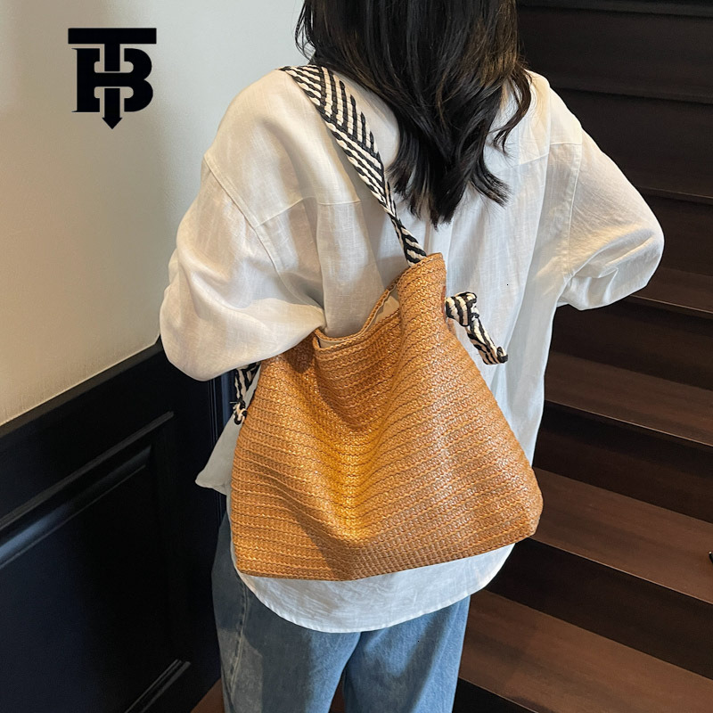 TB BHULAMTE Designer Bag Large Capacity Woven Bag 2025 New Style Straw Shoulder Bag Beach Vacation Stylish Underarm Bag Luxury Bag Large Capacity Buck