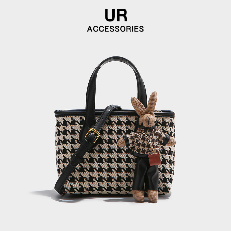 2025 New Autumn/Winter Small Rabbit Pendant Crossbody Bucket Bag Classic Thousand Bird Grid Pattern Handbag fashion Designer