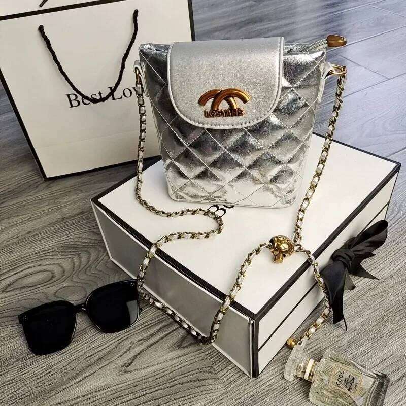 Designer Bags Unique Casual Chic Crossbody Handbag Womens Leather Tote Bag Minimalist Vintage Fashionable Design Hot Selling