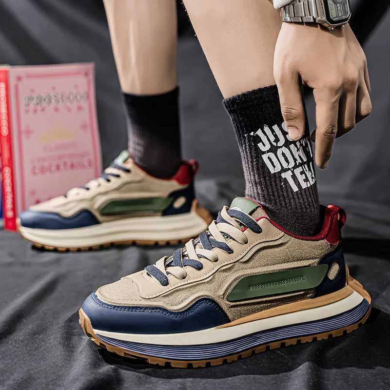 Mens Thick Sole Casual Sports Shoes Four Seasons New Soft Soles NonSlip Outdoor Running Shoes Walking Shoes Students Sneakers Z250905