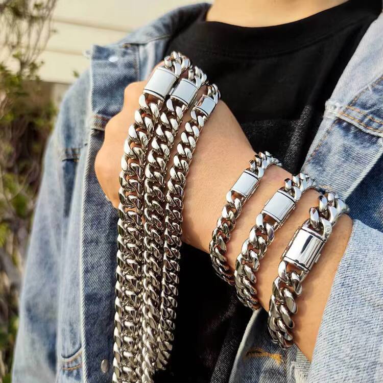 GZYS JEWELRY Wholesale High Quality Micro Pave 18k Gold Plated Miami Cuban Link Chain Mens Gold Chains Bulk