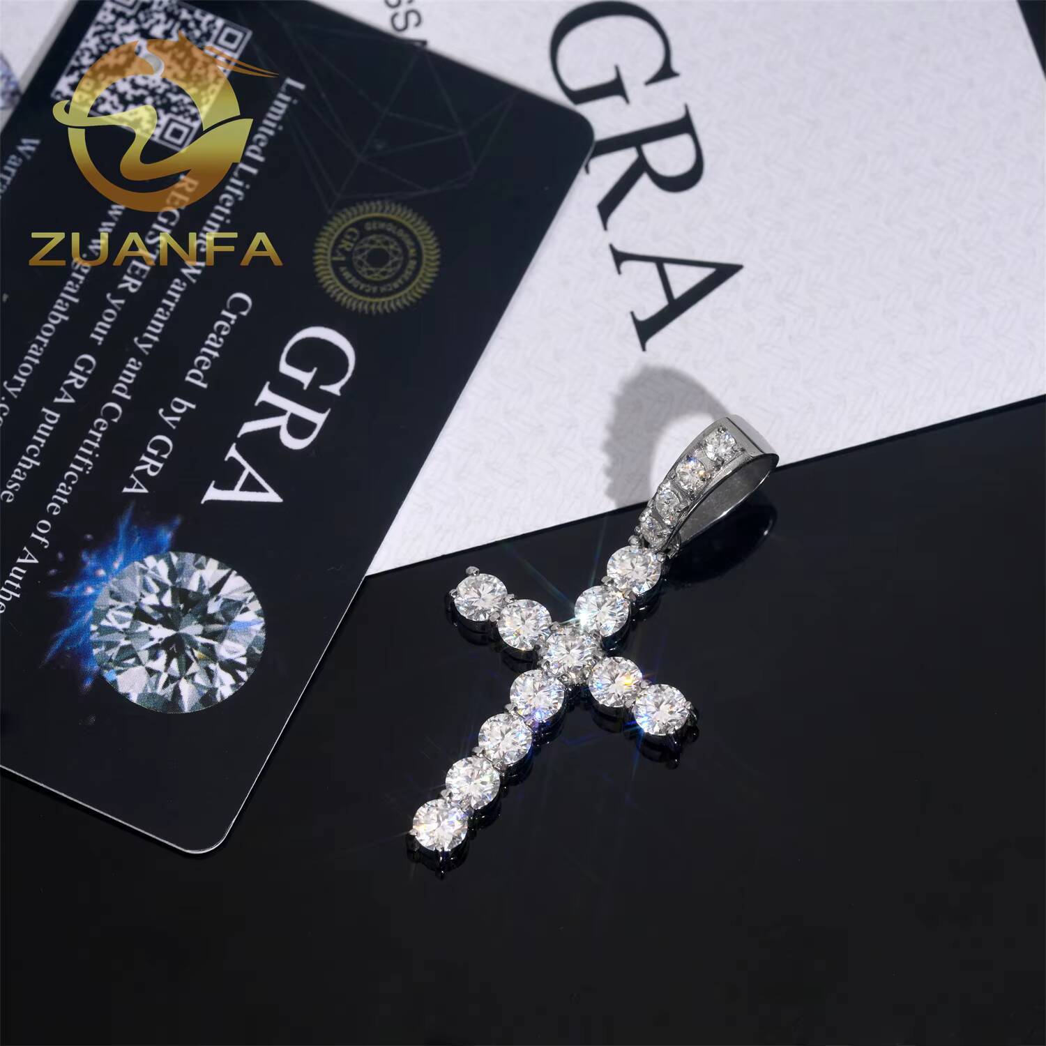 Ready to Ship 316 Stainless Steel Moissanite Cross Pendant Hip Hop Jewelry Iced Out Pendant Sterling Silver 925 CrossPendant
