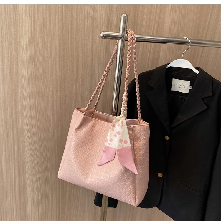 2025 new large capacity bag luxury bag new women's fashionable commuting shoulder bag designer bag summer handbag women's crossbody bag