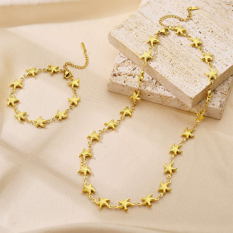 Light Niche Titanium Steel Non-Fading Necklace Starfish Beach Style Pendant Gold-Plated Jewelry