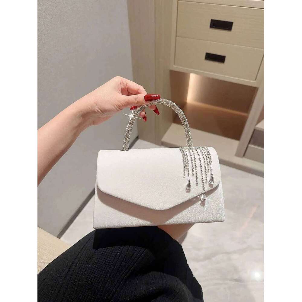 Ladies Autumn Retro Veet Flaps Evening Dress Tassel Banquet Promotion Party Handbag Bridal Bag Y241019
