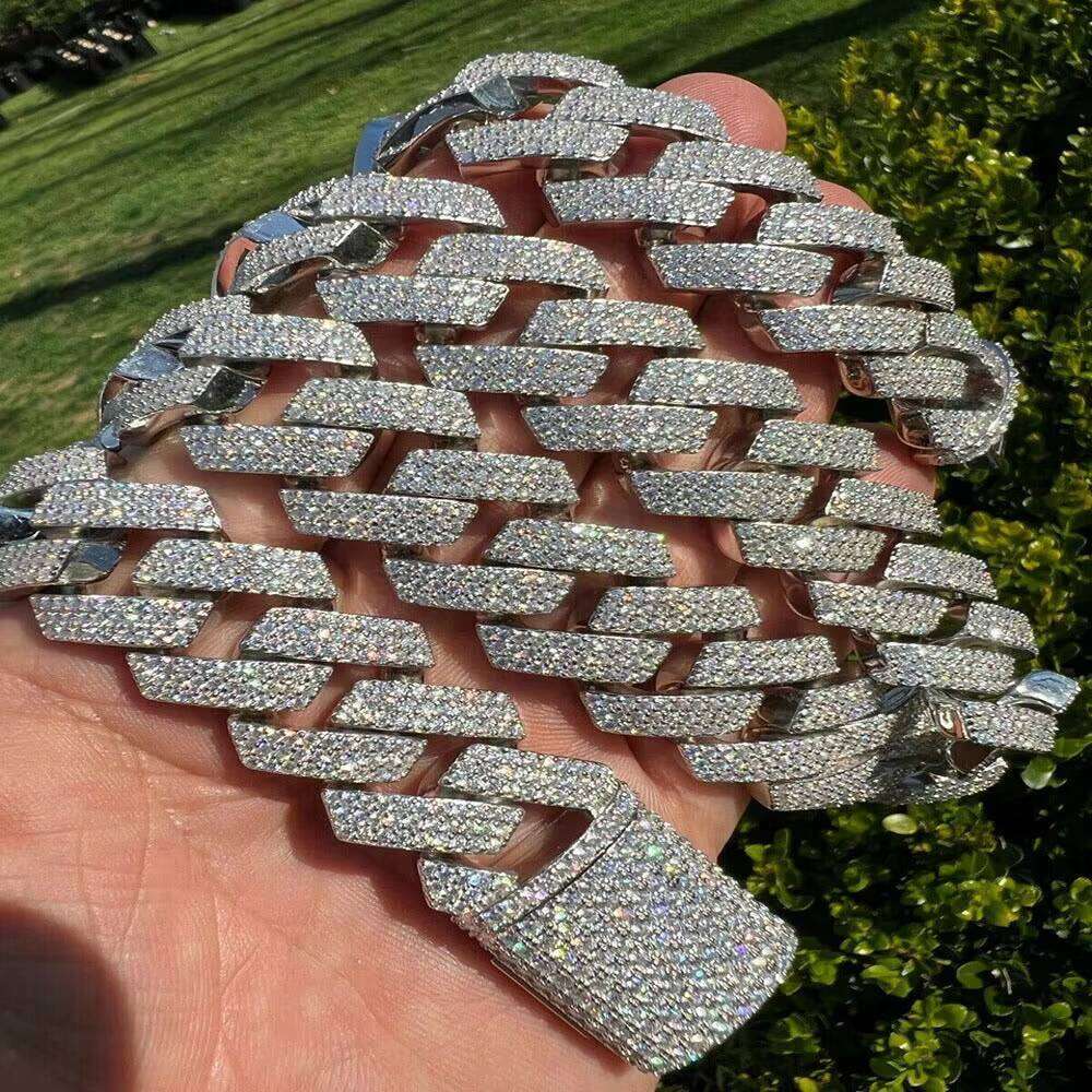 22MM Iced Out Moissanite Cuban Link Chain Fashionable Hip Hop Jewelry for Men and Women