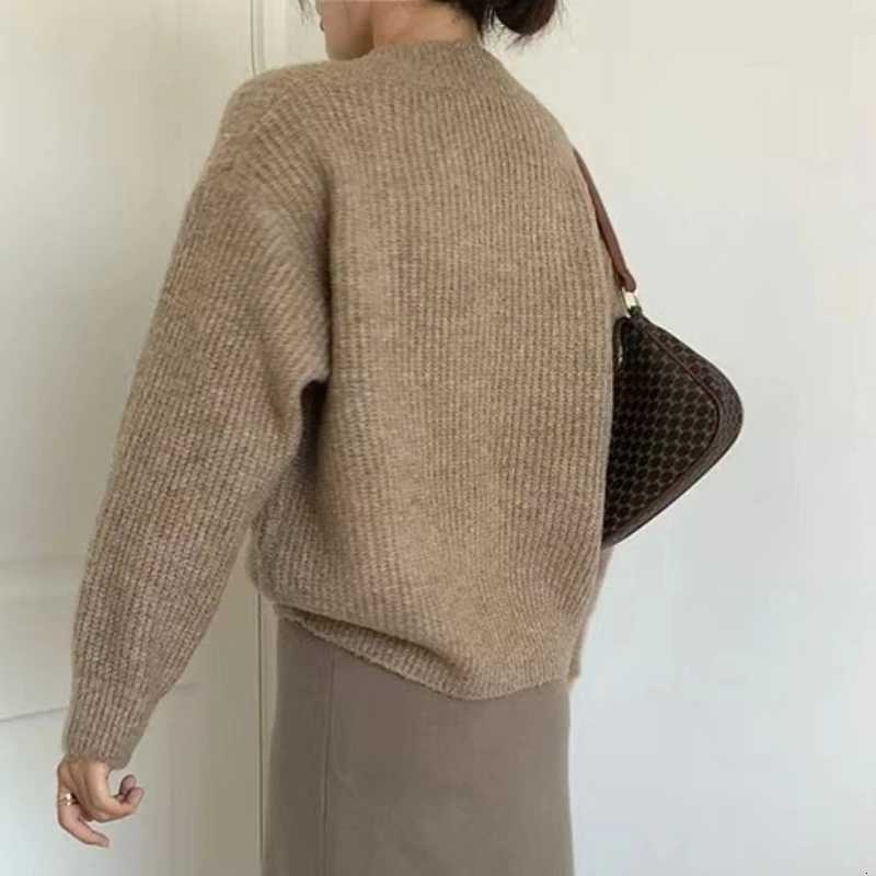 HELIAR 2025 Knitted Solid Sweater Long Sleeve Vneck Korea Style Autumn Winter Knitwear Pullovers Women Jumper Chic Tops Z250905