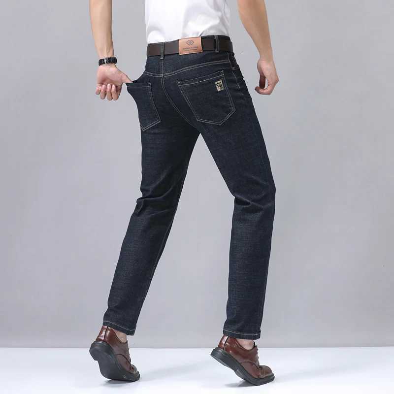 2025 New Embroidery Fashion Straight Jeans Men Stretch Black Blue Slim Fit Pants Comfortable Business Denim Trousers 2840 W250905