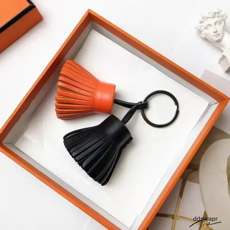 Fashion Leather Double Tassel Fringe Keychain Car Key Chain Ring Women Bag Charm Backpack Holders Ornament ddmydec Gift 250122 ddmydec ddmydec ddmydec