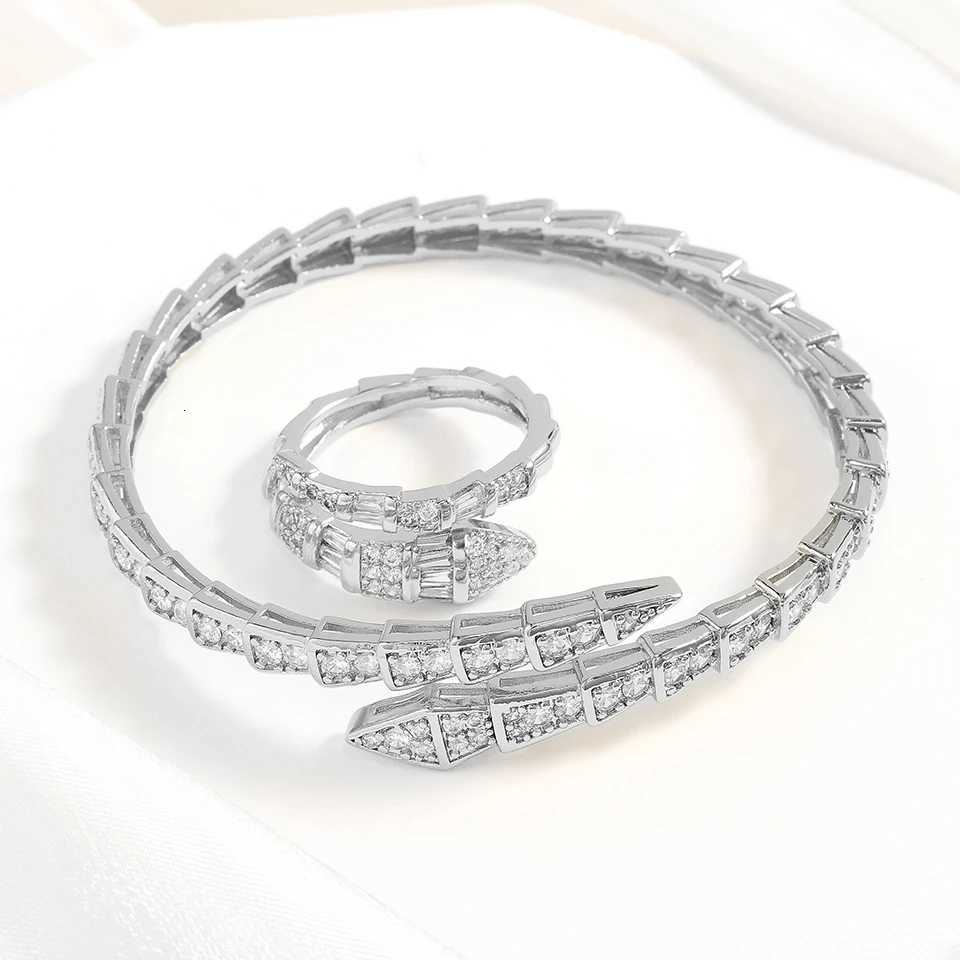 Htpwe Fashion Snake Bone Bracelet Ring Set For Wen 18k Gold Couple Holiday Gift Bracelet Ring Set Party Daily Jewelry S250905