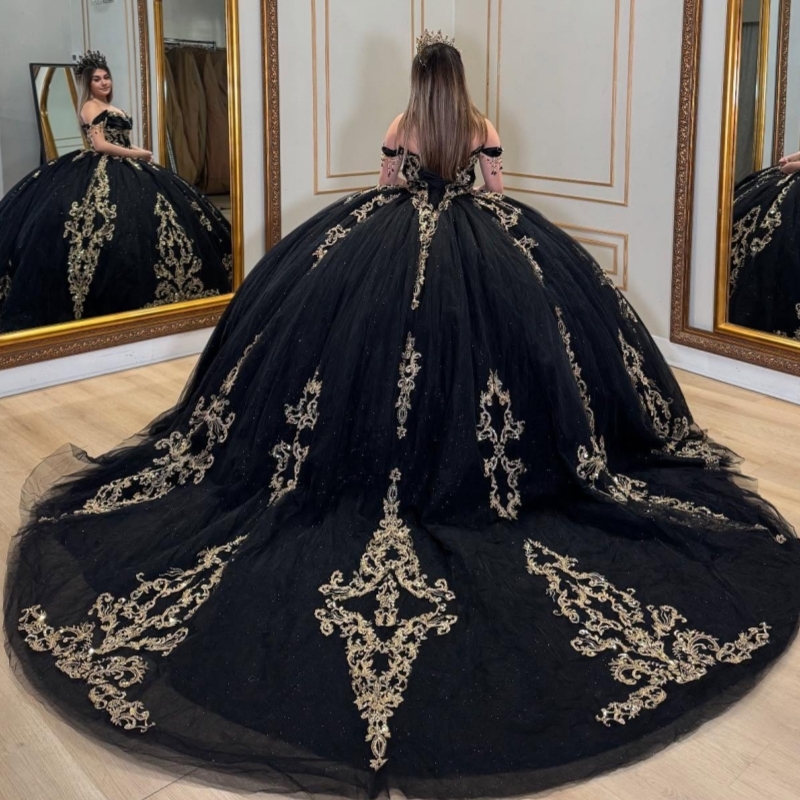 Black Shiny Quinceanera Dresses Off Shoulder Ball Gown Sweet 16 Dress Applique Lace Beading Crystal Bow Tull Birthday Party Vestidos 15 De Anos