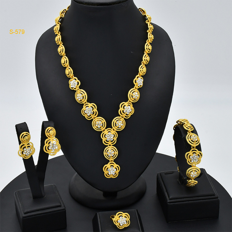 Dubai 24 K gold jewelry bride jewelry set Saudi womens necklace bracelet earring ring set of four 230809