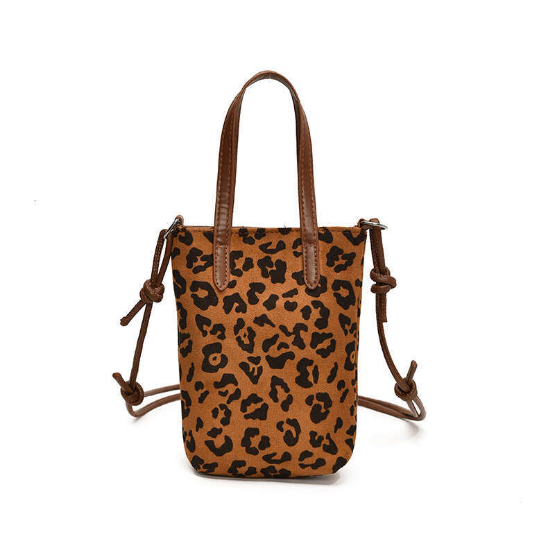 Niche Leopard Print Small Square New Fashion Versatile Crossbody Suede Velvet Phone Bag for Women