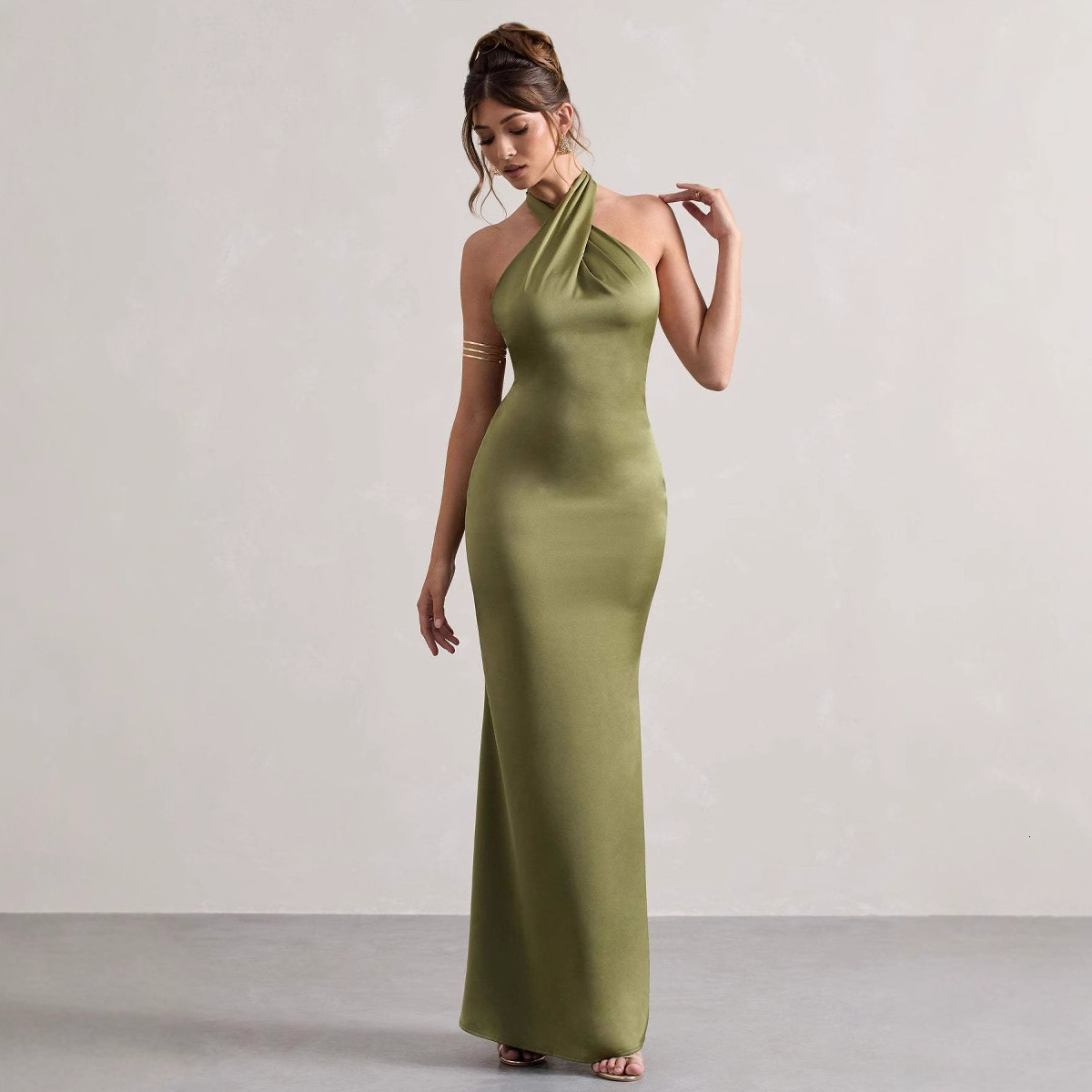 Halter Neck Evening Dress Fashionable Elegant Slim Fit Dress Party Fashionable Gathering Dress