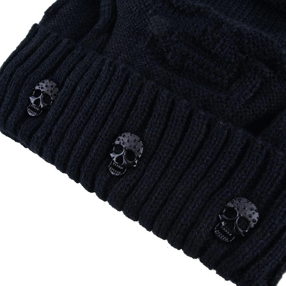Winter Beanies Men Knitted Skull Pattern Solid Color Hat With Metal Skulls Skullies Mens Knit Thick Hats Add Velvet 250905