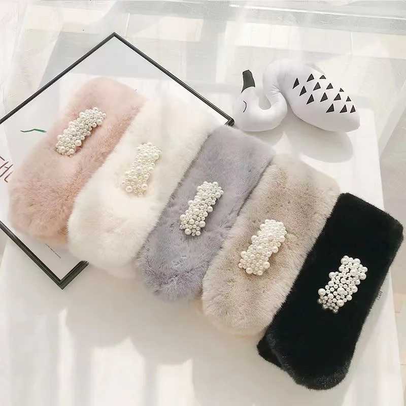 Korean Winter Pearl Faux Rabbit Fur Scarf for Women Girls Scarf Soft Plush Scarves Solid Neck Collar Warmer Stuff Christma GiftsXJ250905