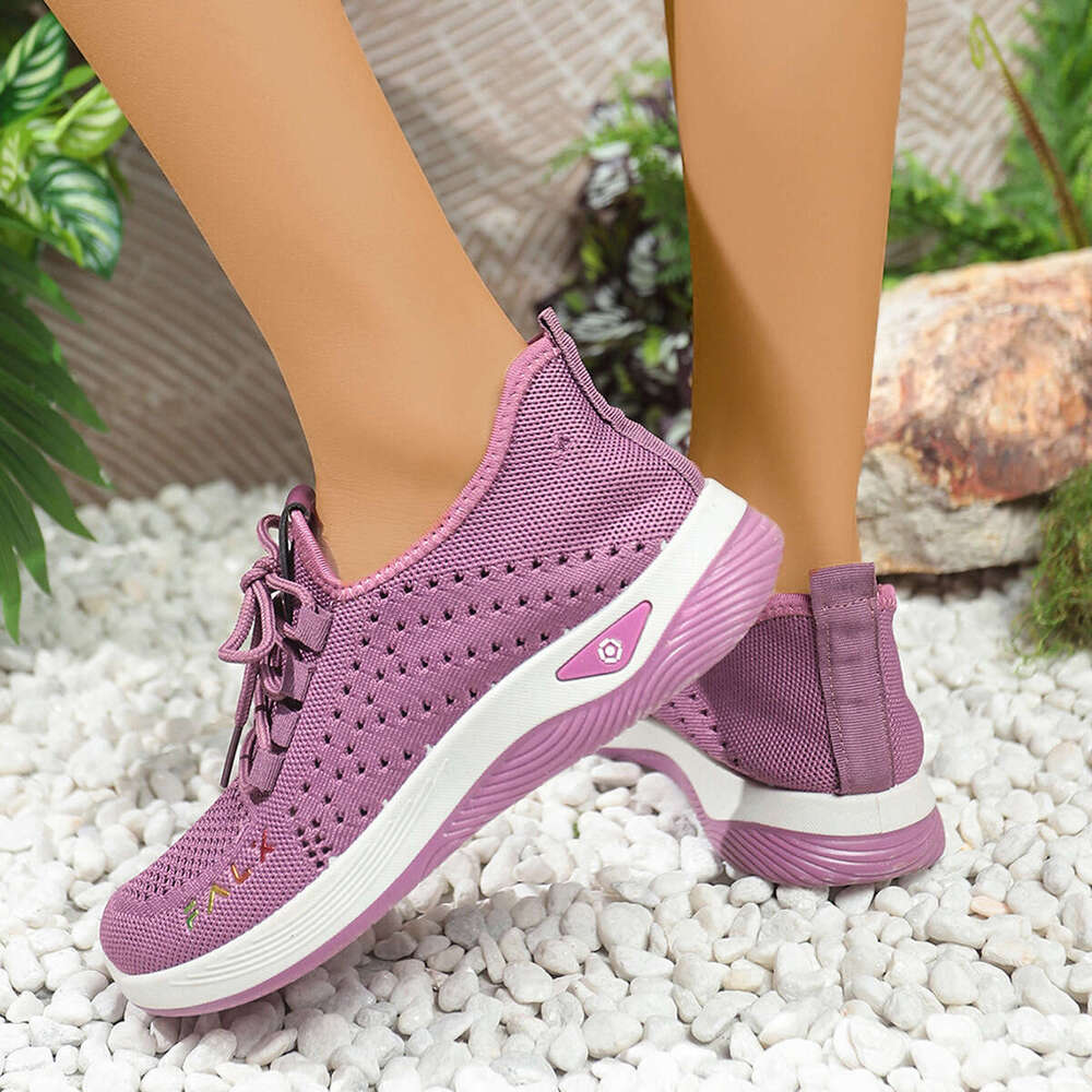 35-43 Large Size Women's Soft Sole Comfortable Summer New Designer Shoe Sports Flyknit Breathable Running Casual Shoes
