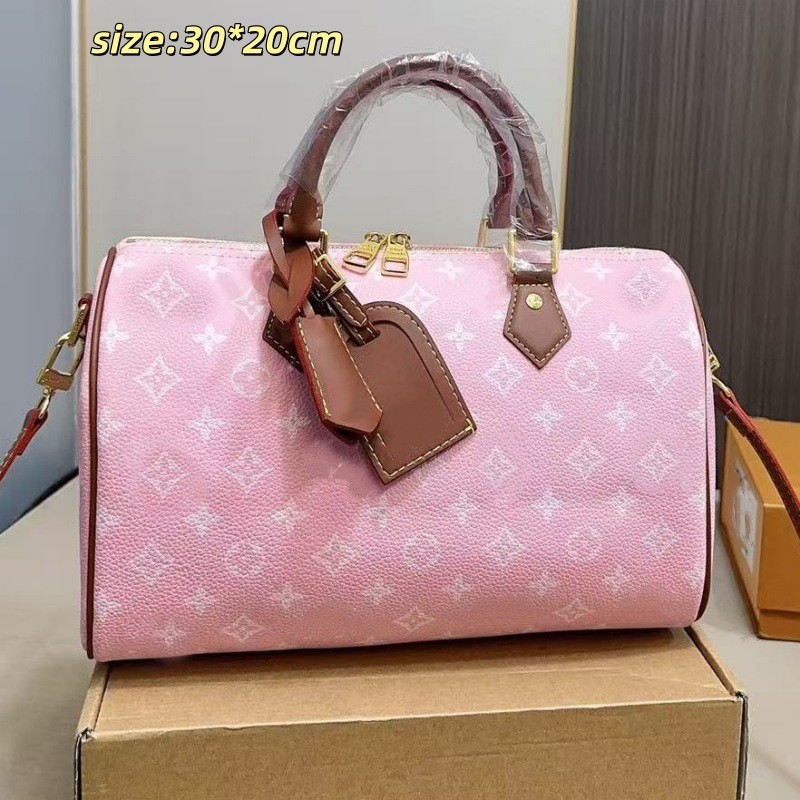 High quality classic vintage travel bag fashionable pillow design shopping bag light luxury trend multifunctional large capacity sports bags