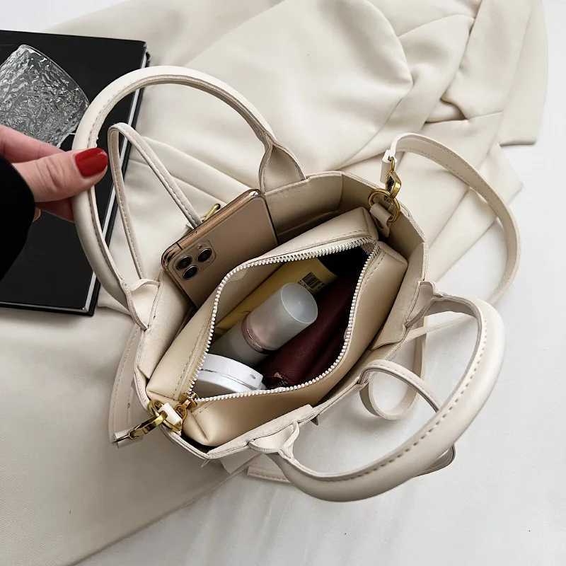 Fashion weave women handbag and purse Designer Lady Shoulder Satchels Bags PU Leather small Totes ladies Crossbody Bag Z250903