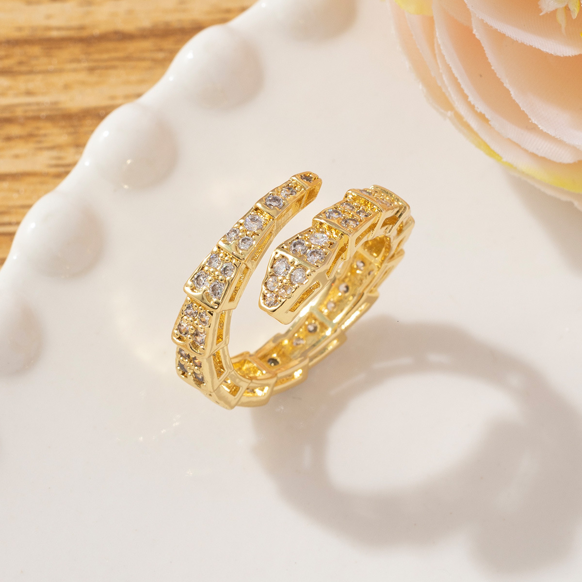 Luxury Brand Designer Jewelry European And American Light Luxury Cool Snake-Shaped Ring For Women, Ins Trend Niche Design Versatile High-End Feel Copp