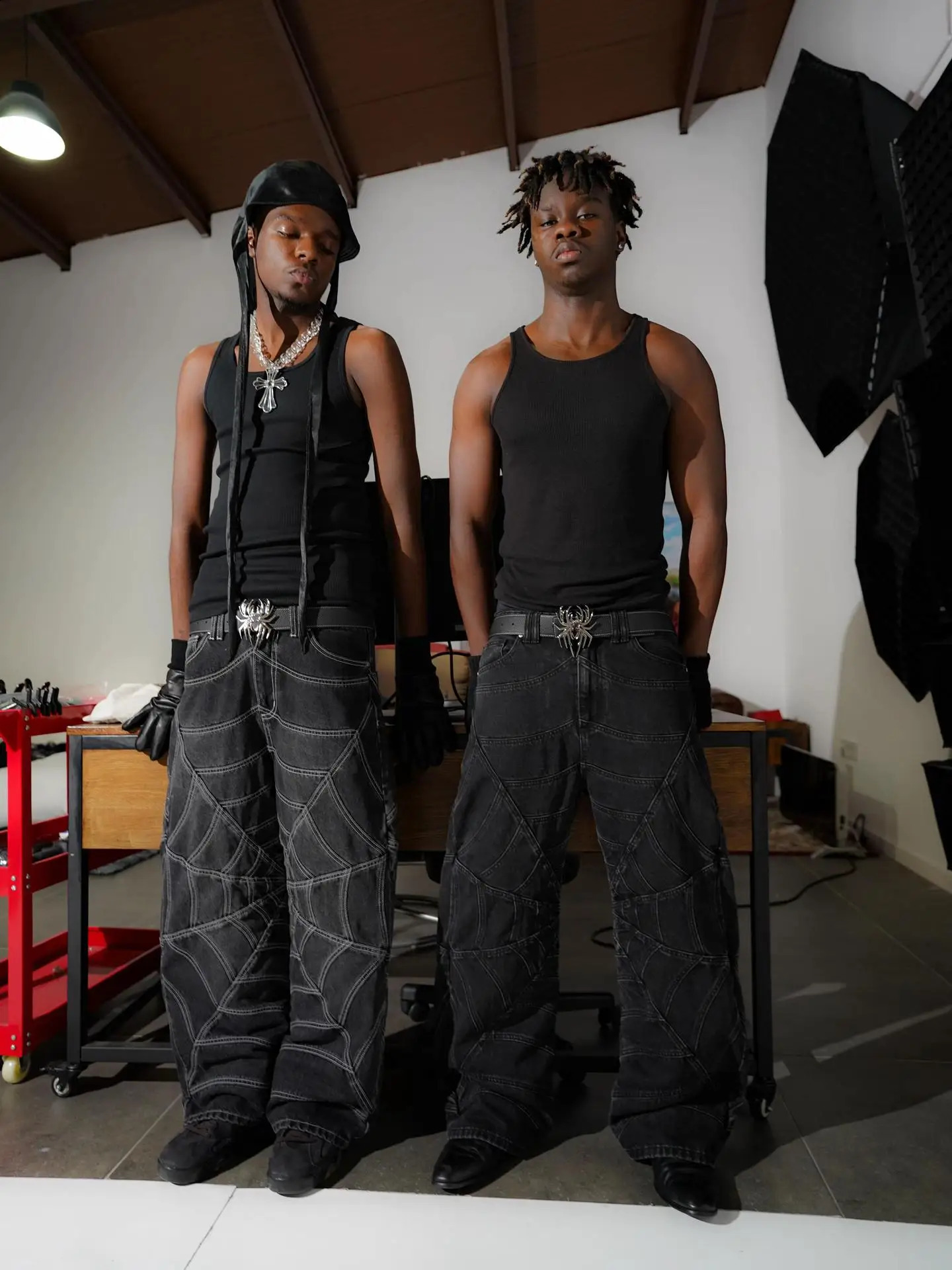 Vintage Black High Street Jeans for Men Hip Hop Spider Web Striped Printed and Women Waisted Washed Baggy 250904