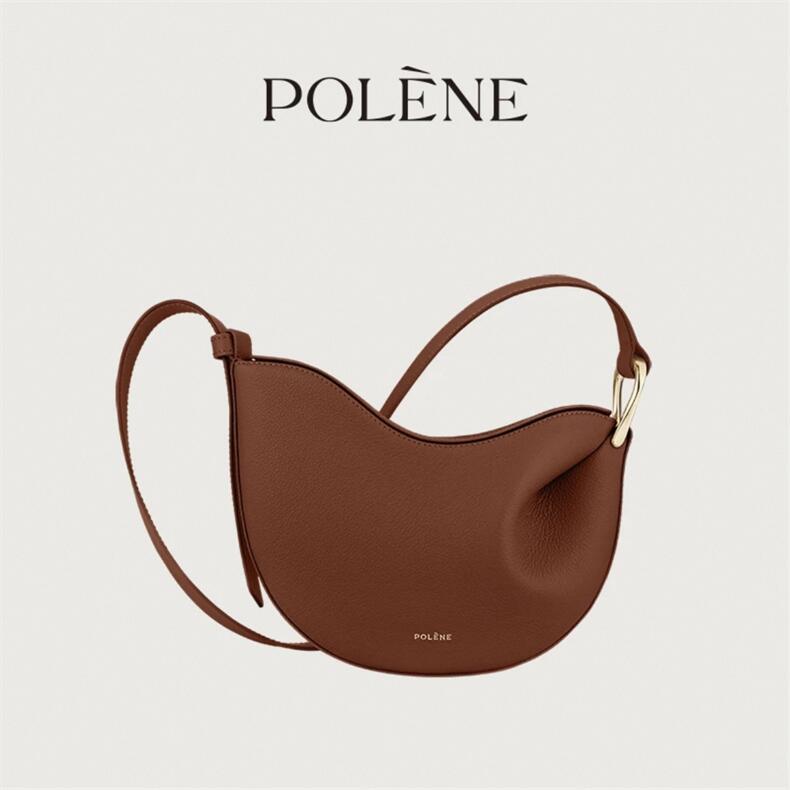 Fashionable Textured Sophisticated Shoulder Bag with Minimalist Design Versatile for Commute and Elegant Gatherings Crossbody bag