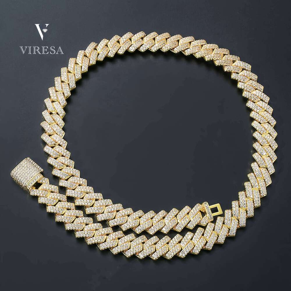 Hot Sale VVS Moissanite Chain Necklace 10mm Wide Solid Sier Iced Dia Cuban Link Hip Hop Style