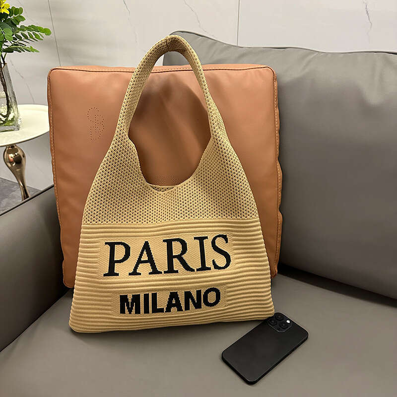 2025 New Letter Large Capacity Knitted Shoulder Casual Exquisite Handbag Versatile Commuter Tote Bag