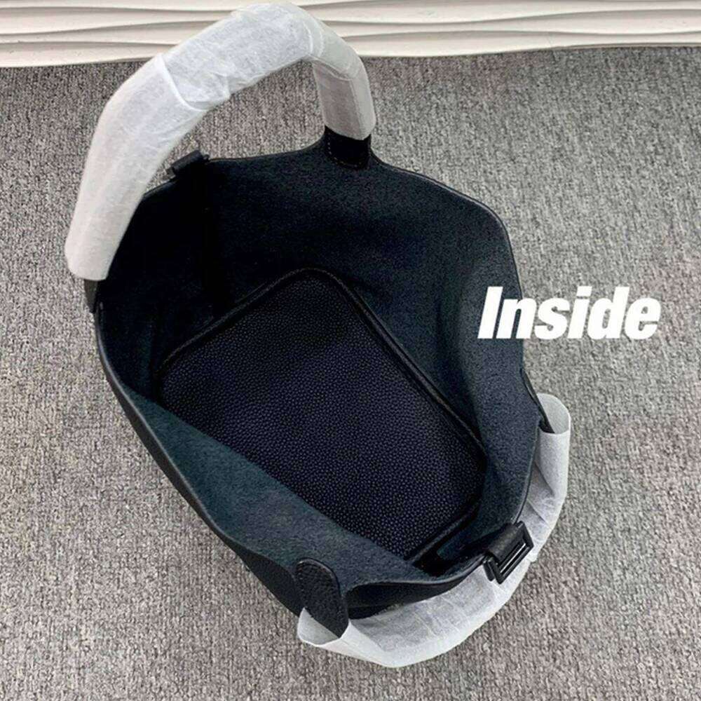 Various Genuine Leather Fashion Women's Handbag Vegetable Basket Style Portable Women Bucket Bag with Lock