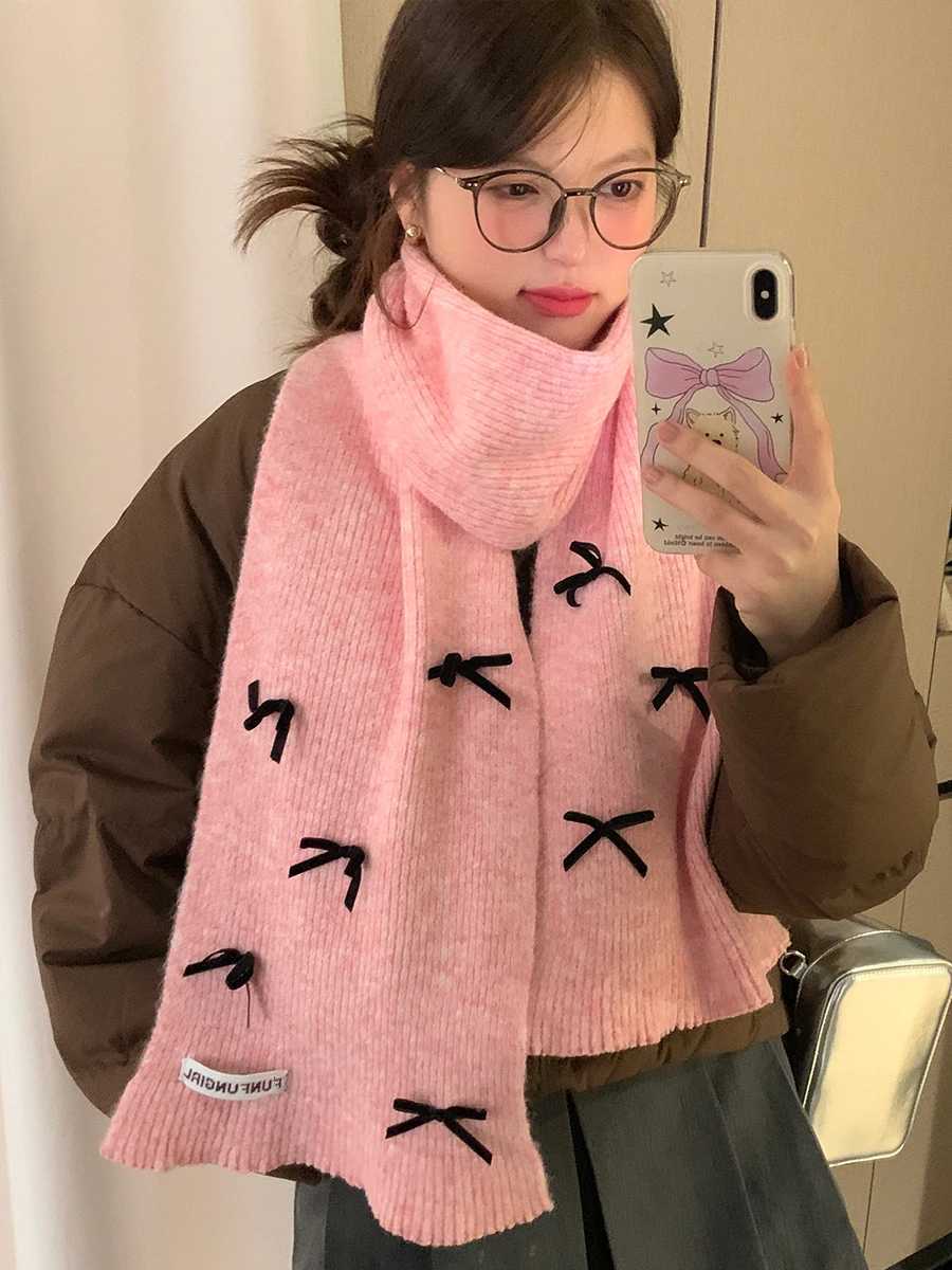 Fashionable Gray Bowknot Womens Scarf Made Of Woolen Fabric For Autumn And WinterXJ250905