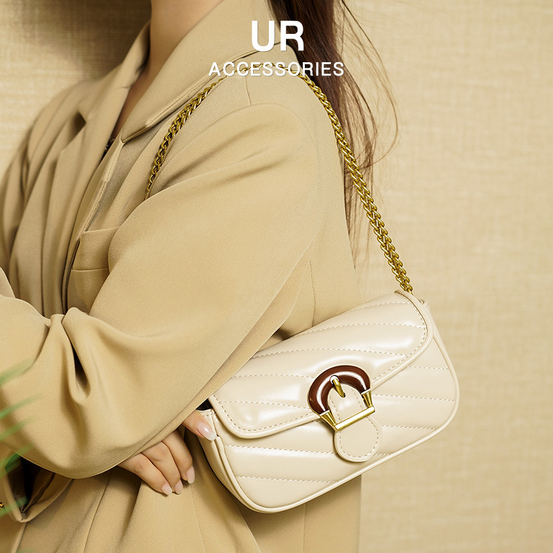 2025 New Classical Style Crossbody High-End Commuting Shoulder Bag, Women's Dia Grid Chain Bag fashion Designer