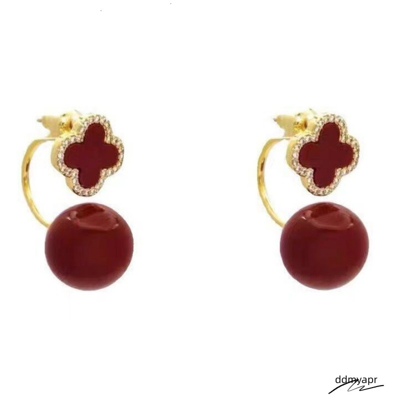 Ddmydec S Sier Needle Festive Red Four-Leaf Clover Pearl One Pair Two-Way N Sense Earrings Elegant Ear Jewelry 250710 Ddmydec Ddmydec Ddmydec Ddmydec