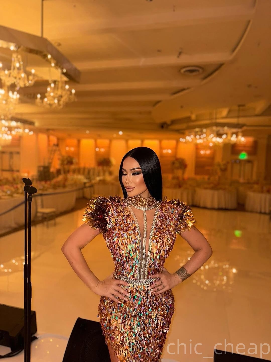 Aso Ebi Gold Sheath Prom Dresses 2025 Sequined Crystals High Split Evening Formal Party Second Birthday Engagement Gowns Plus Size Dress For Special O