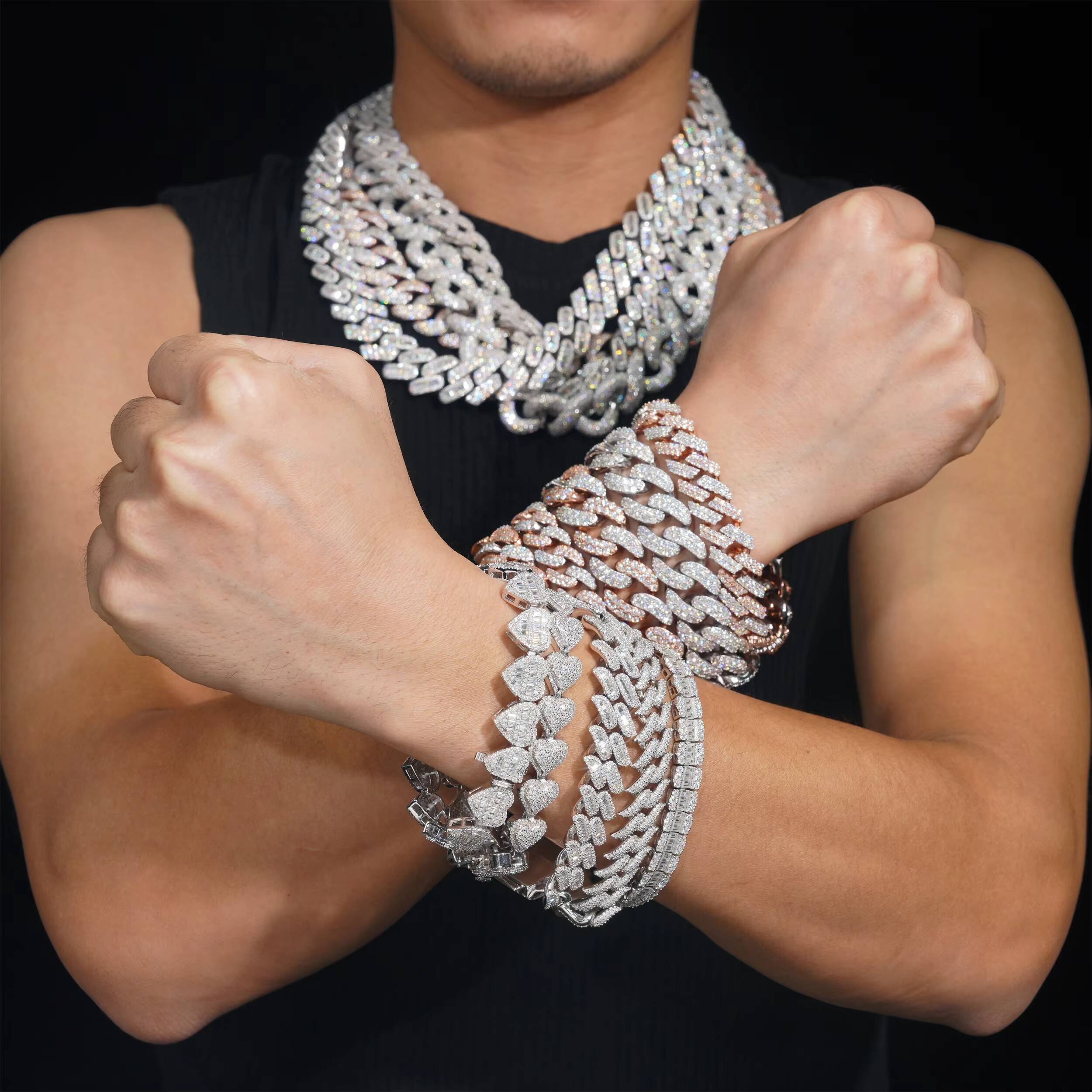 Hip Hop Fashion Heart Shape Baguette Design 925 Silver 13mm Moissanite Cuban Link Bracelet