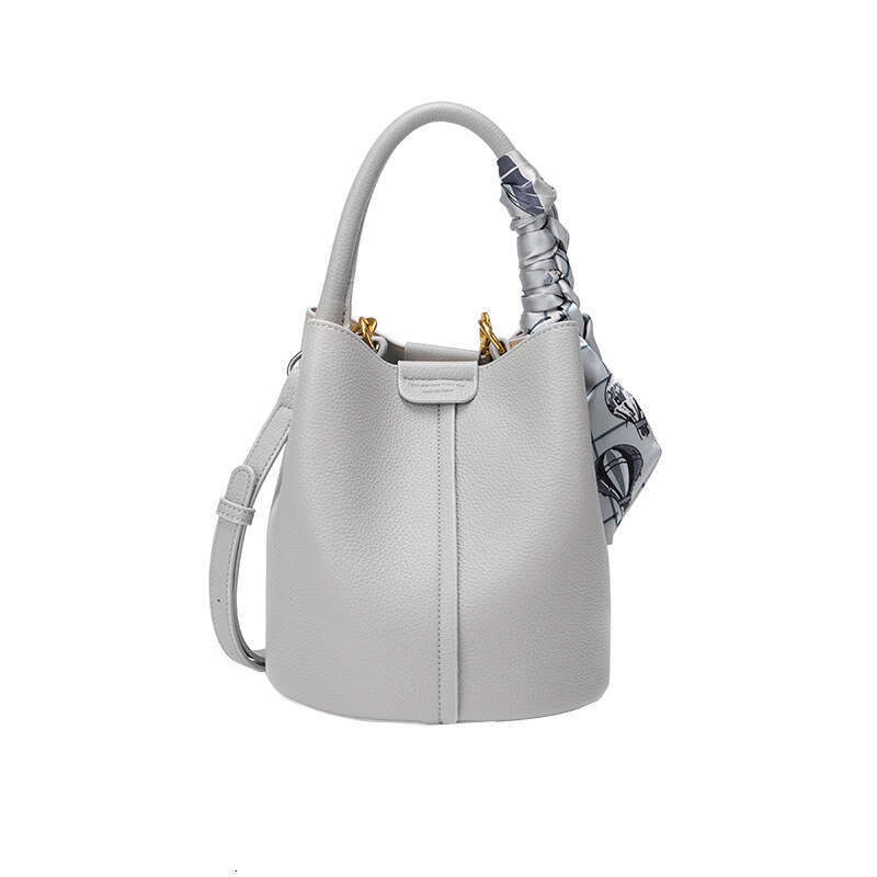 2025 New Genuine Leather Bucket for Women, Handheld Basket Bag, High-End Large Capacity Shoulder and Crossbody Bag