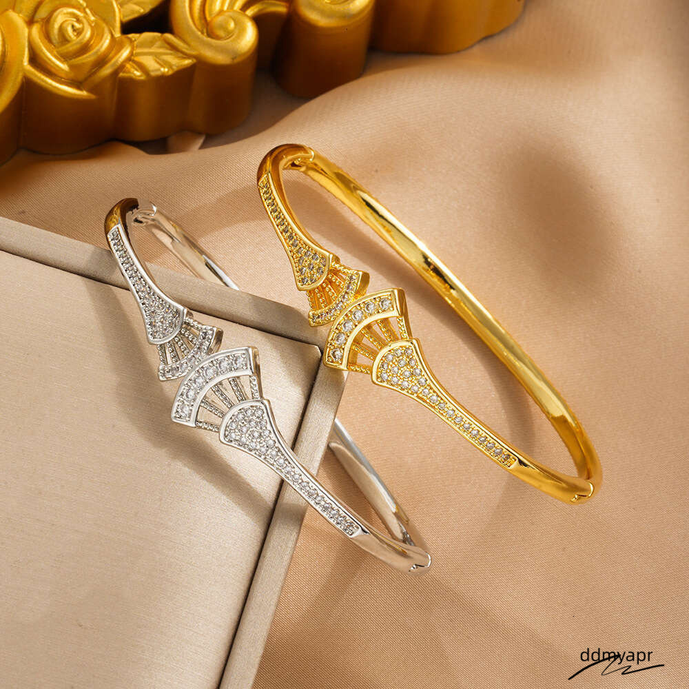 Real Gold Plated Full Dia Angel Wing ddmyday For Women, Light Style, Elegant Fashionable Versatile High-End Bracelet ddmyday ddmyday