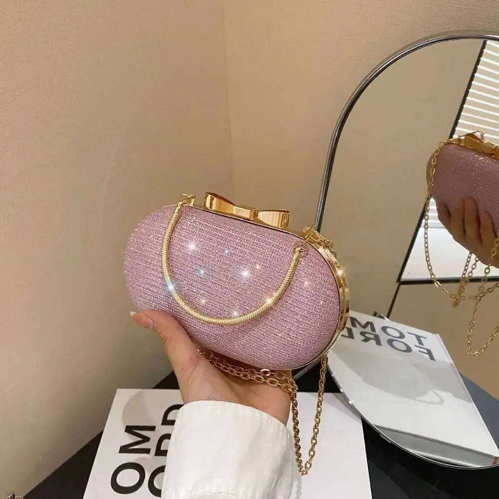 Evening Clutch Women Shiny Handbag Heart Shape Metal Clutches Fashion Chain Shoulder Crossbody Bag Lady Pursec241218