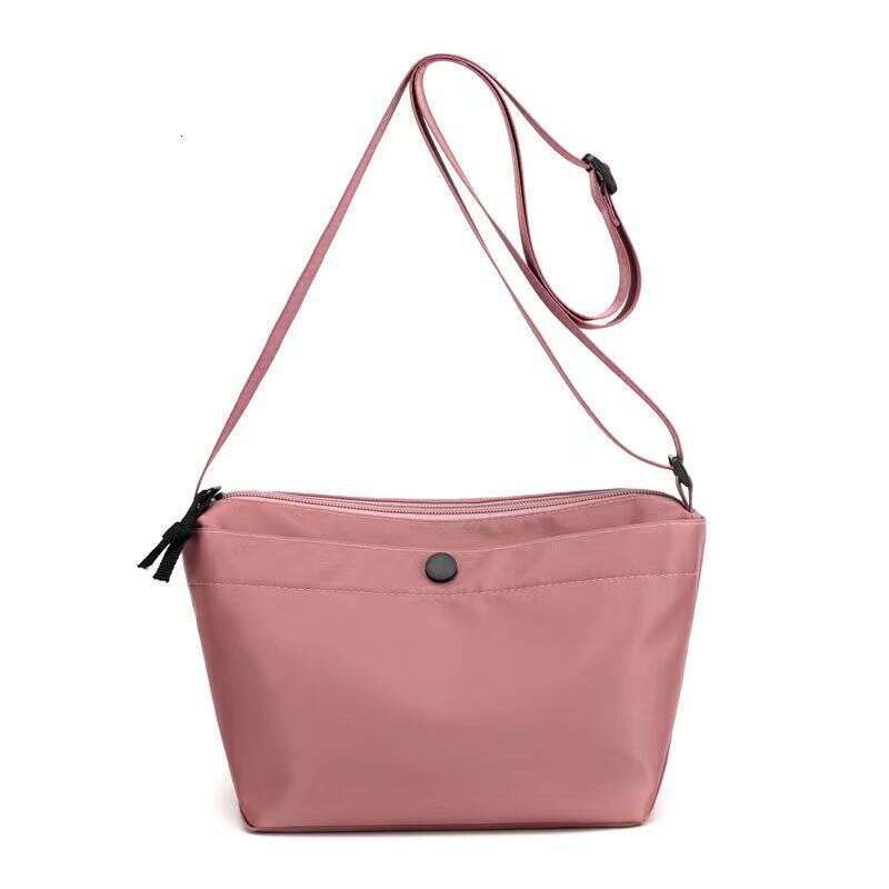 2023 Summer New Lightweight Dumpling Crossbody Versatile Small Korean Version Ins Simple Women's Bag