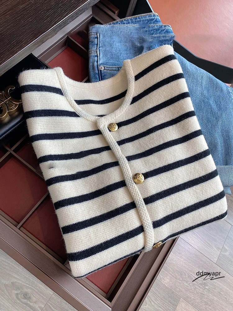 ddmyday Women Spring Autumn Sweaters O-Neck Stripe Knitted Cardigan Fashion Long Sleeve Casual Short Tops Korean Style New