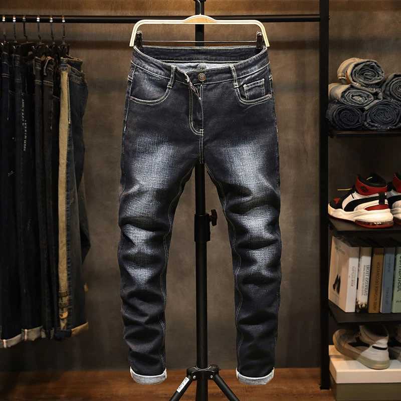2023 Spring and Autumn New Classic Fashion Solid Color Elastic Small Foot Pants Mens Casual Slim Comfortable HighQuality Jeans W250905
