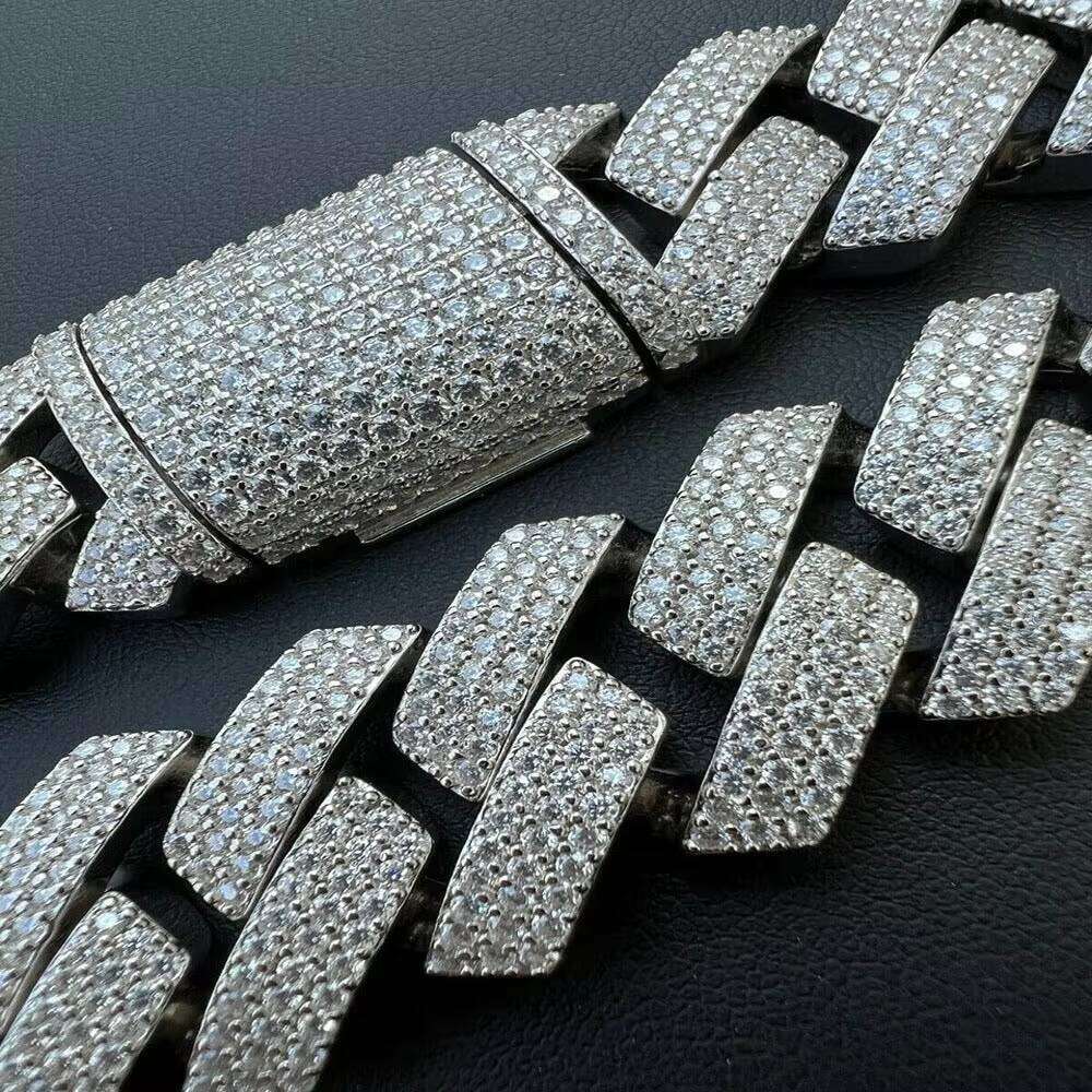 22MM Iced Out Moissanite Cuban Link Chain Fashionable Hip Hop Jewelry for Men and Women