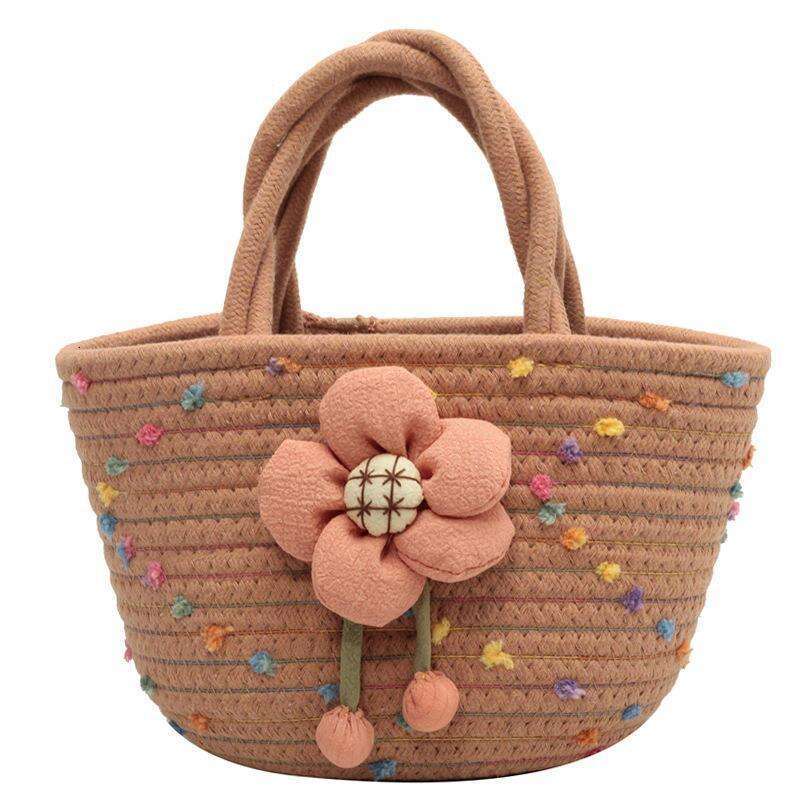 New Handbag 2025 Summer Handheld Women's Niche Design Casual Woven Bag